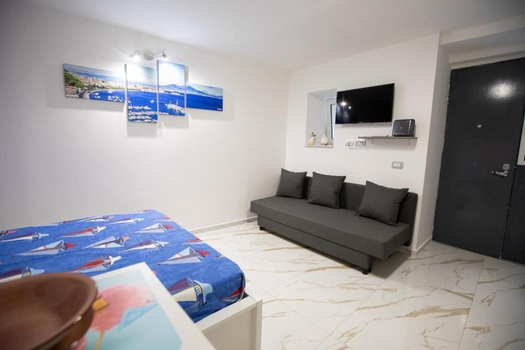 Concordia House Centro Storico Apartment เนเปิลส์ ภายนอก รูปภาพ